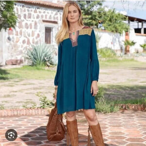 Sundance Suelta Embroidered Long Sleeve Mini Dress Size MP Boho Flowy Breezy